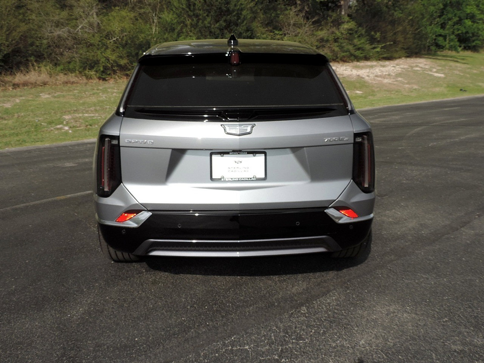 New 2026 Cadillac Optiq Luxury 2 AWD/4WD image 6