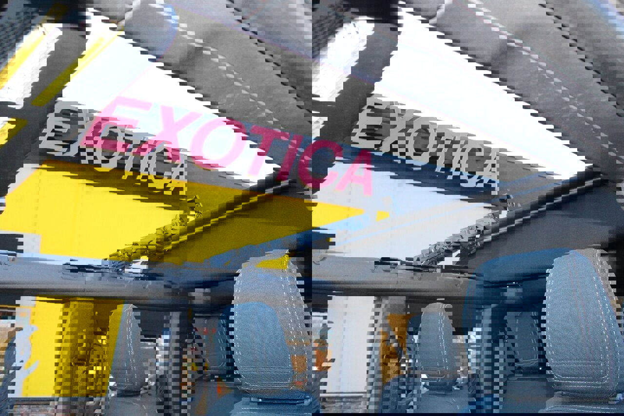 Used 2023 Ford Bronco Outer Banks image 20