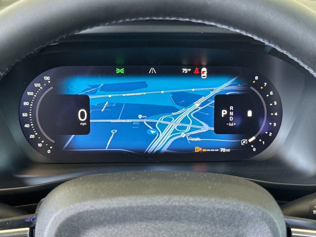 New 2026 Volvo XC40 B5 Plus w/ Climate Package AWD/4WD image 24