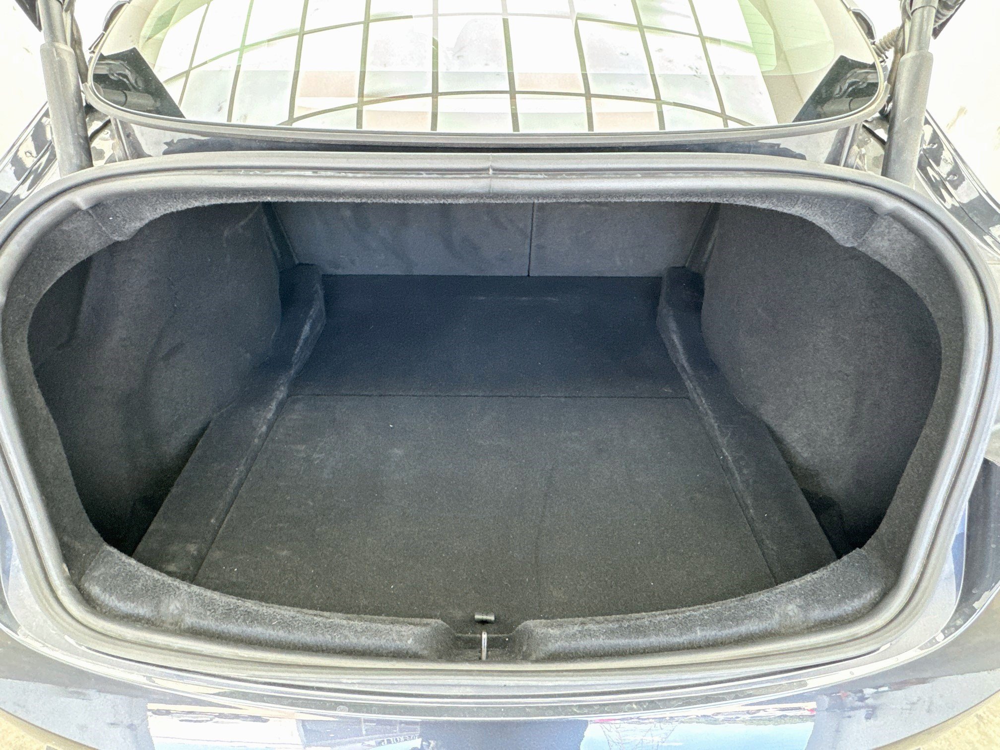 Used 2024 Tesla Model 3 Standard Range RWD image 18