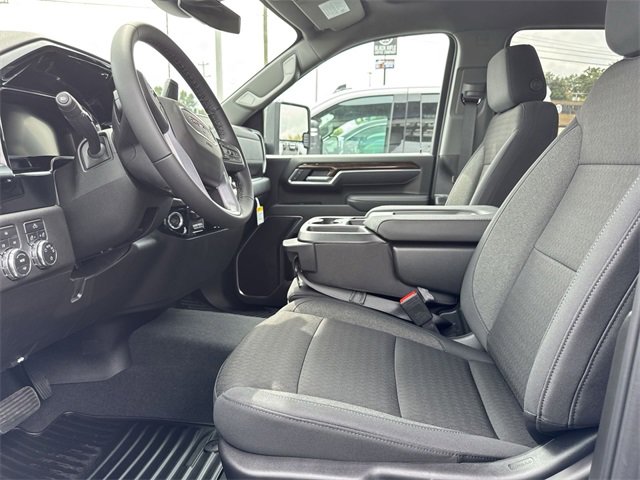 New 2026 GMC Sierra 2500 SLE image 11