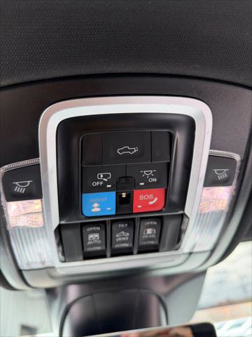 Certified 2024 RAM 3500 Limited image 32