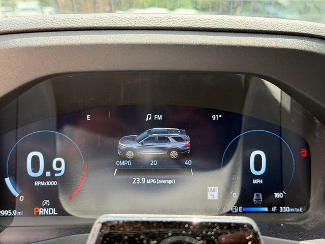 Used 2025 Ford Explorer ST-Line AWD/4WD image 12