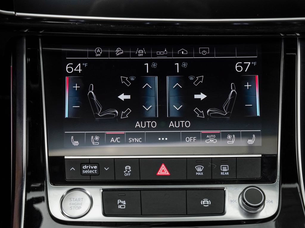 Used 2019 Audi Q8 Premium Plus w/ Premium Plus AWD/4WD image 21