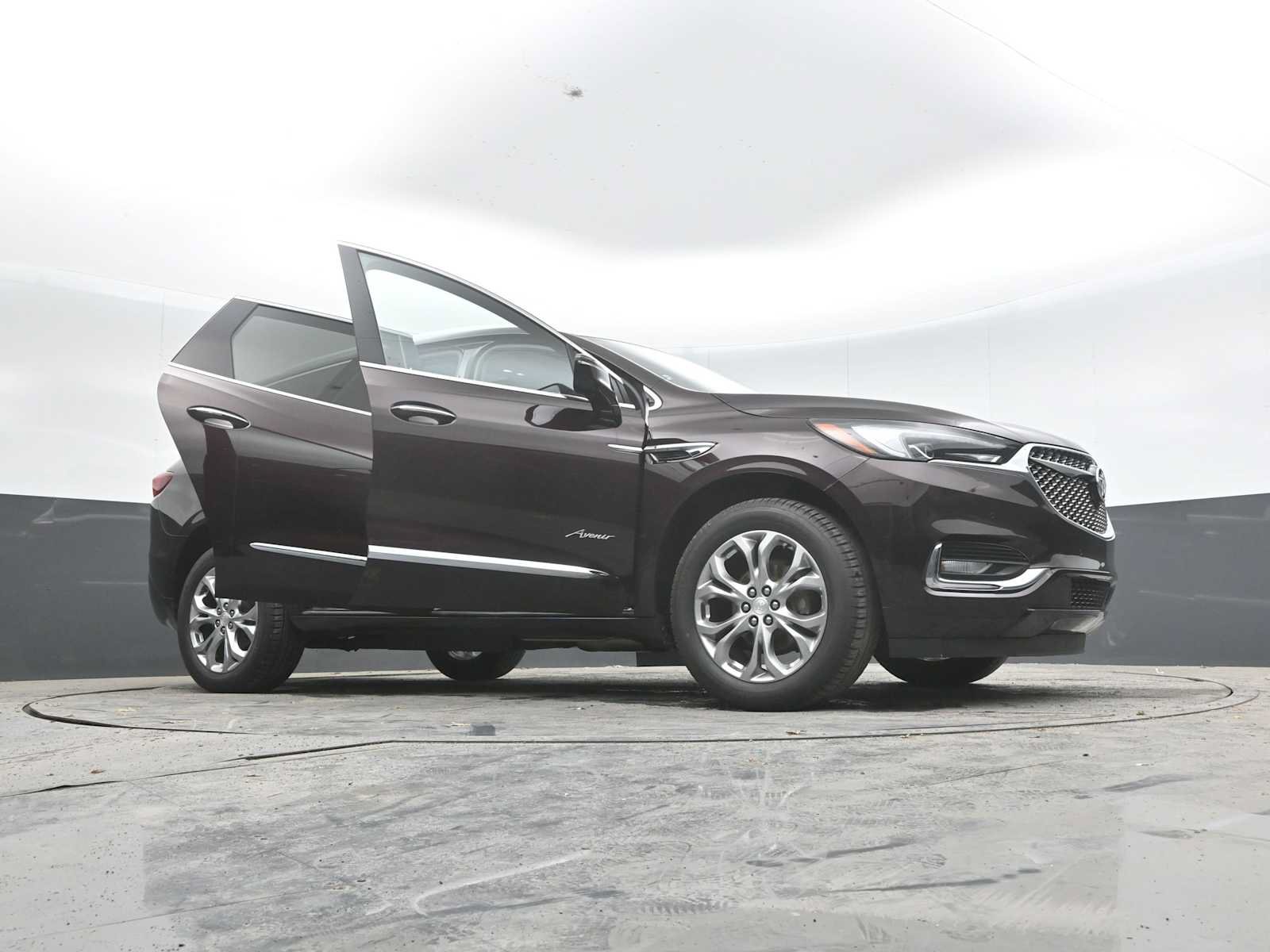 Used 2020 Buick Enclave Avenir w/ Avenir Technology Package AWD/4WD image 61