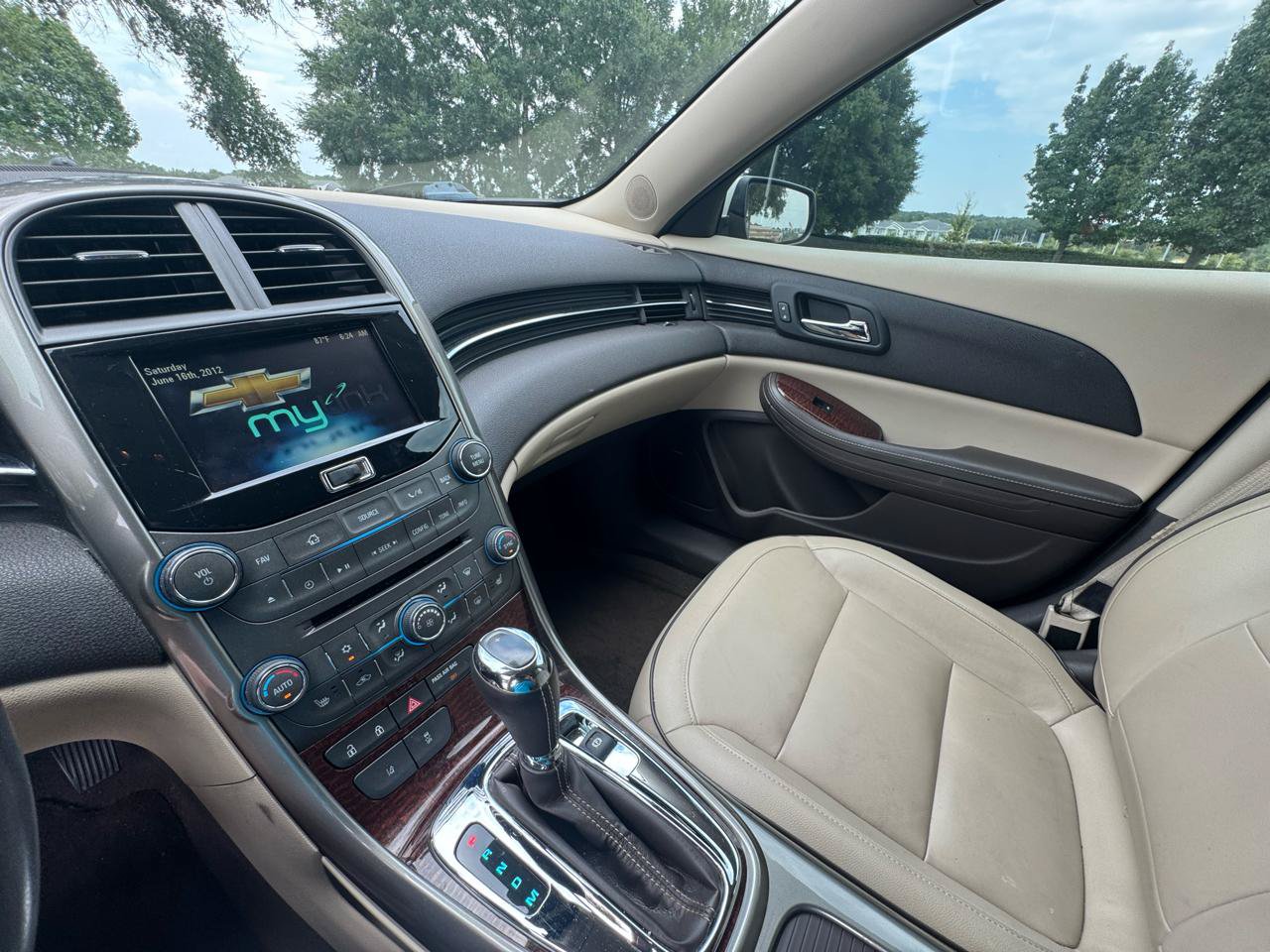 Used 2013 Chevrolet Malibu LTZ FWD image 34