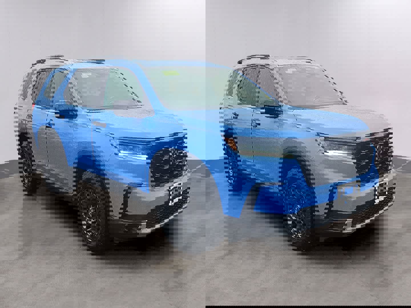 Certified 2024 Honda Pilot TrailSport image 3