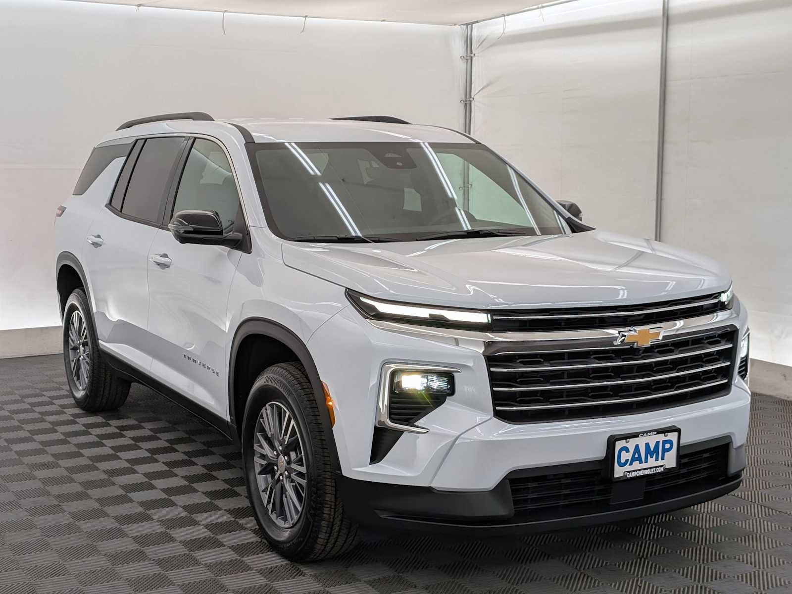 New 2026 Chevrolet Traverse LT w/ Driver Confidence Package image 8