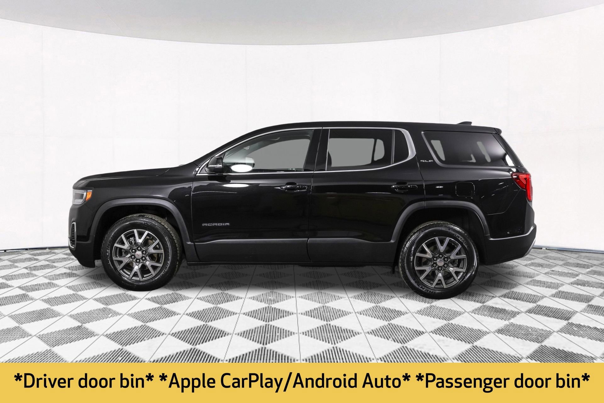 Used 2023 GMC Acadia SLE w/ LPO, Floor Liner Package image 20