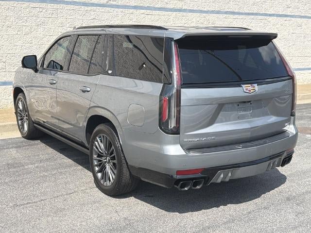 Certified 2023 Cadillac Escalade V AWD/4WD image 5