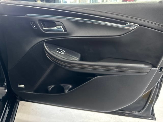 Used 2017 Chevrolet Impala Premier FWD image 37