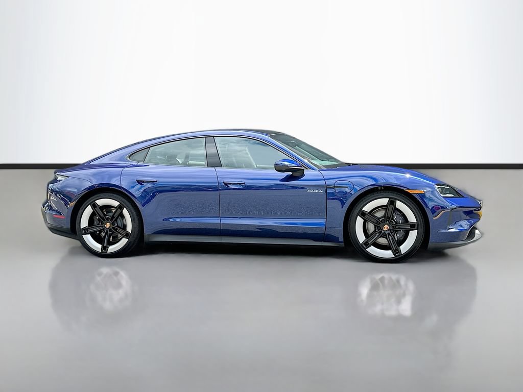 New 2026 Porsche Taycan 4S AWD/4WD image 8
