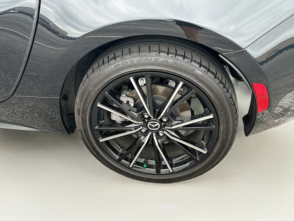 Used 2025 MAZDA MX-5 Miata Grand Touring RWD image 36