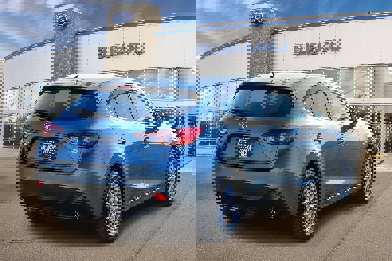 Used 2016 MAZDA MAZDA3 i Sport w/ Preferred Equipment Package image 4