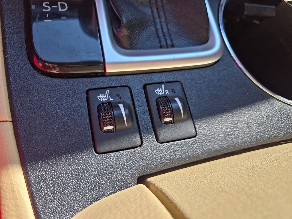 Used 2019 Toyota Highlander XLE FWD image 59