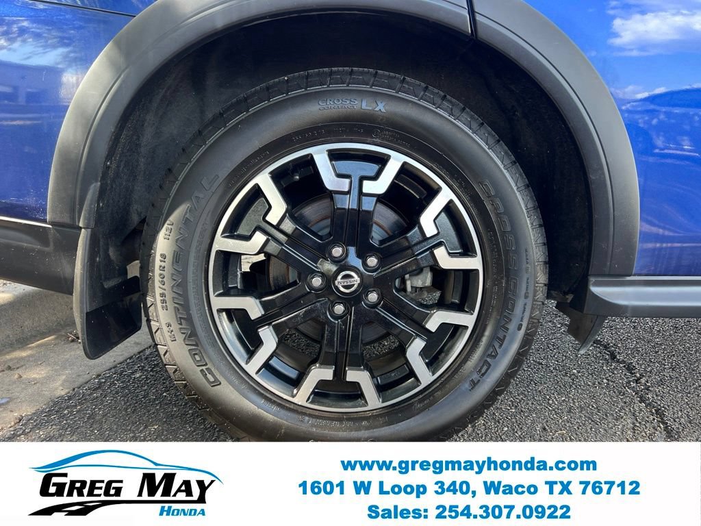 Used 2019 Nissan Pathfinder SL FWD image 9
