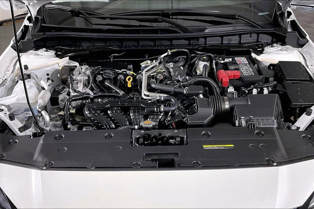 New 2026 Nissan Altima 2.5 SR AWD/4WD image 15