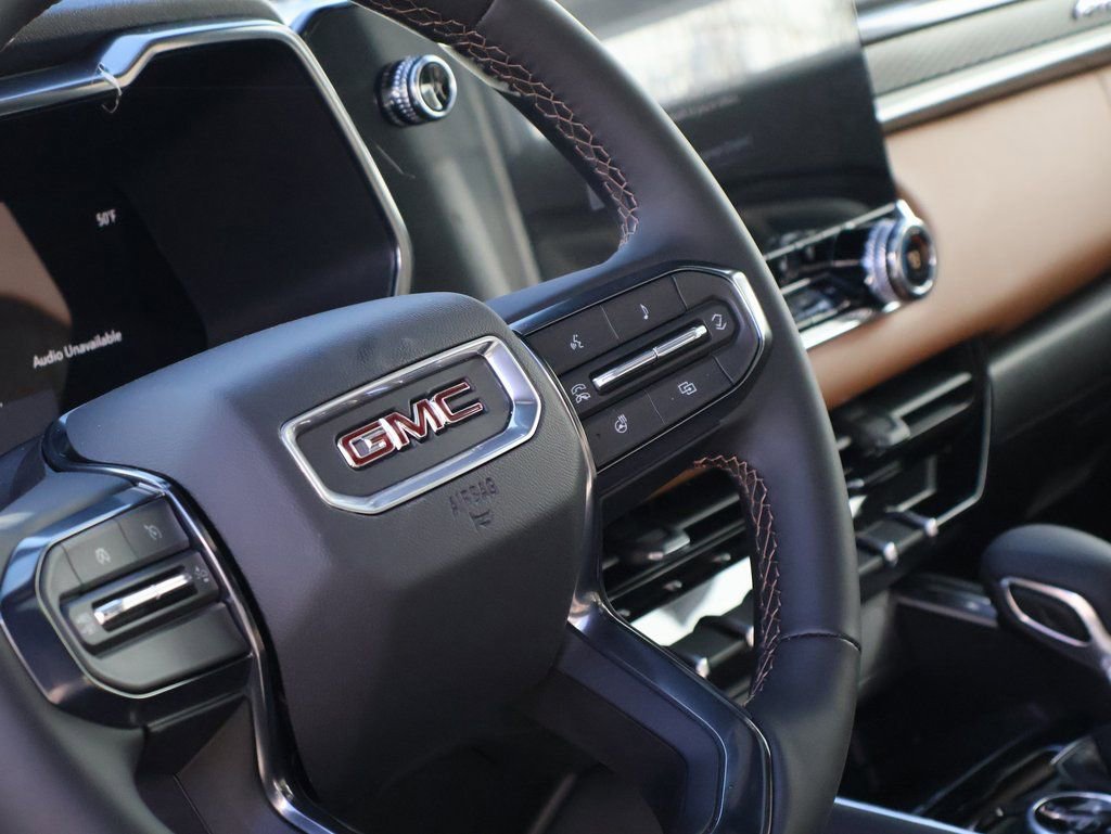 New 2026 GMC Canyon AT4 w/ Technology Plus Package image 25