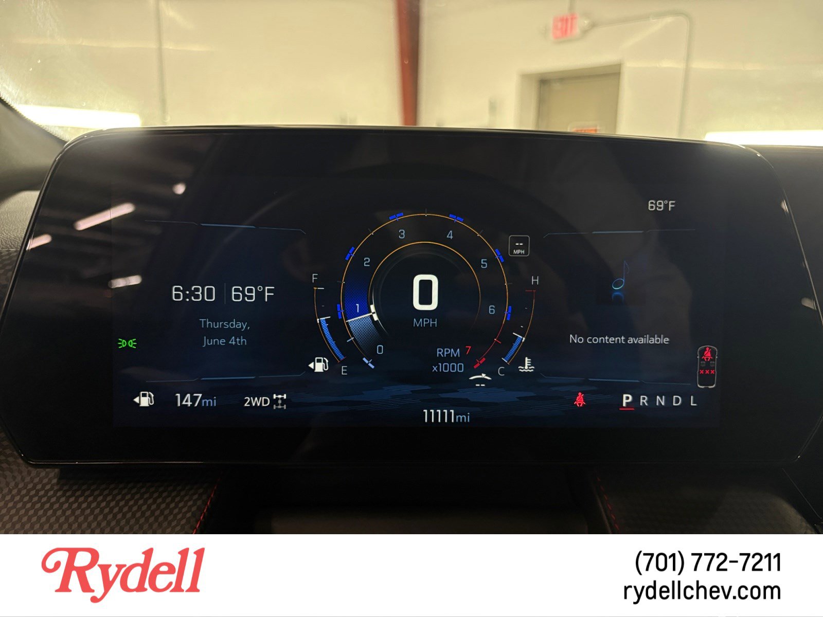 Used 2025 Chevrolet Equinox RS w/ Safety and Technology Package AWD/4WD image 14