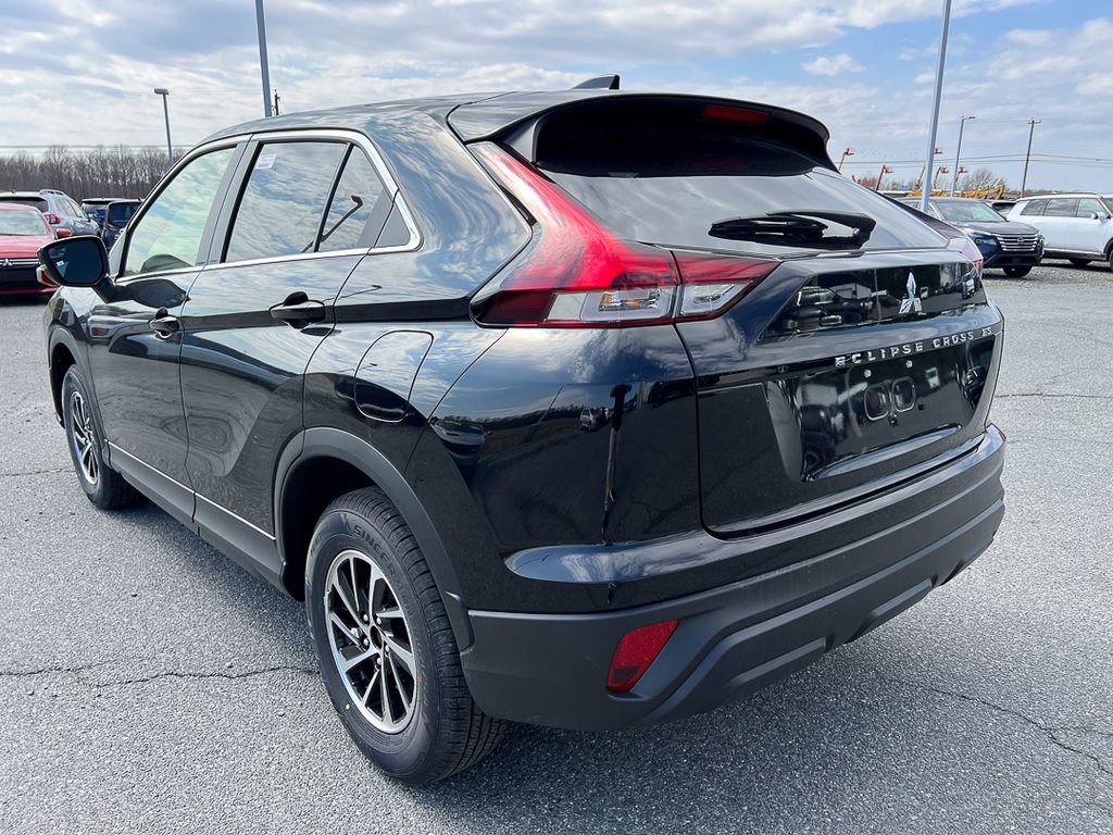 New 2026 Mitsubishi Eclipse Cross ES image 3
