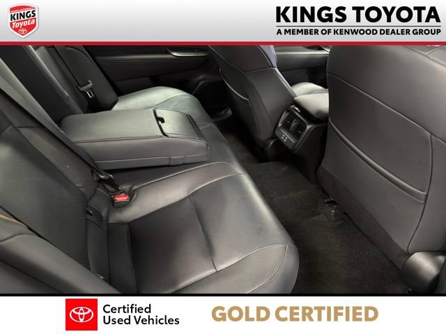 Used 2023 Toyota Crown AWD/4WD image 14