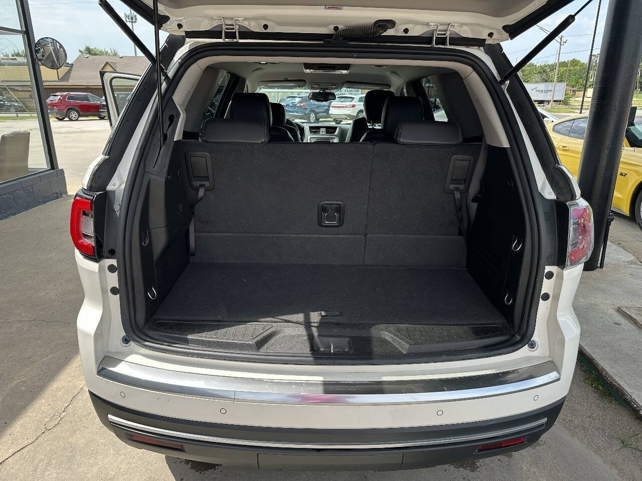 Used 2014 GMC Acadia SLT FWD image 21