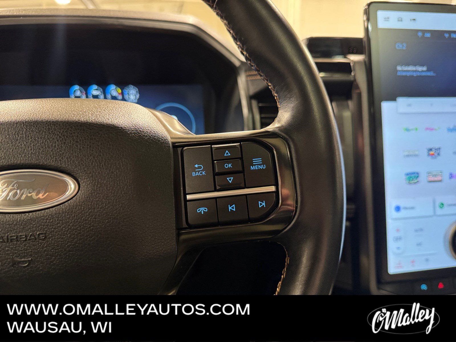 Used 2023 Ford Expedition Max Platinum image 17