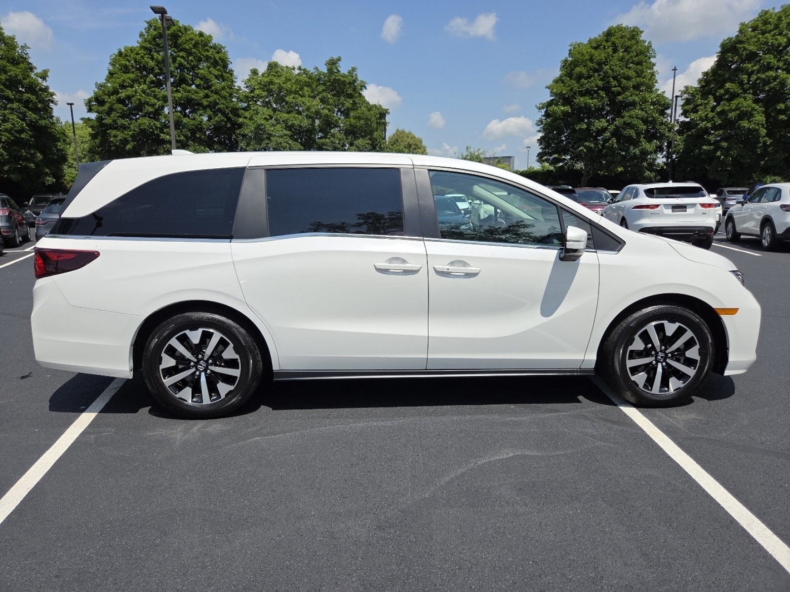 Certified 2026 Honda Odyssey EX-L image 22