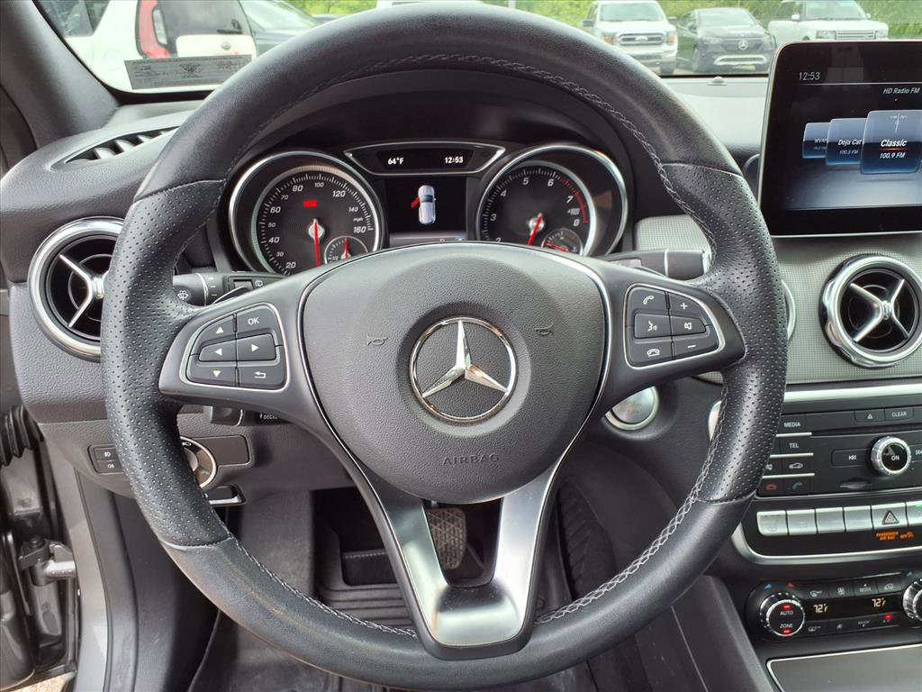 Certified 2020 Mercedes-Benz GLA 250 4MATIC image 15