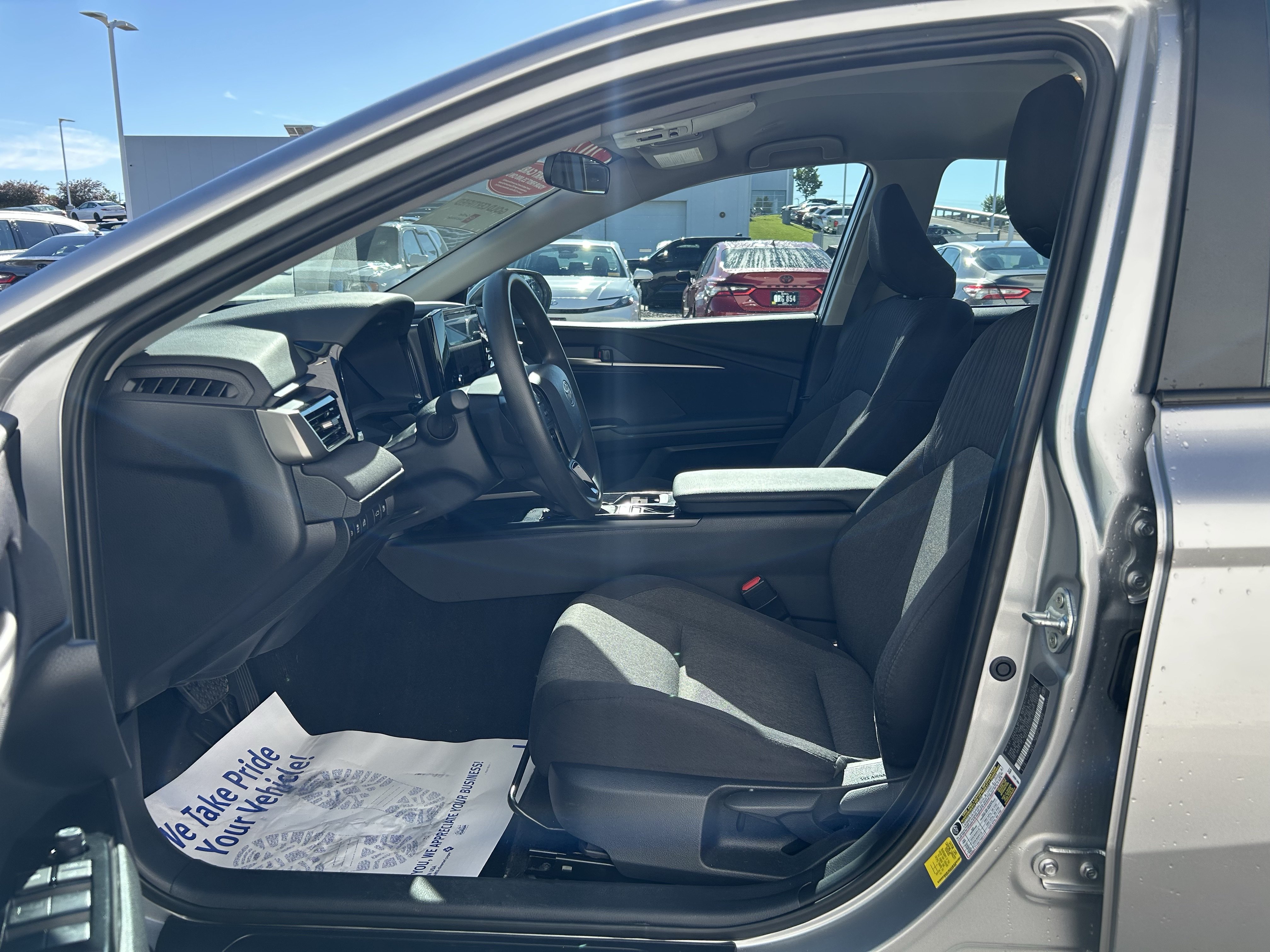 Certified 2025 Toyota Camry LE FWD image 14