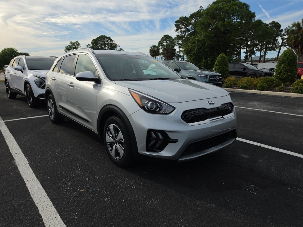 Used 2021 Kia Niro LX