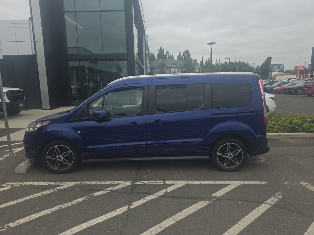 Used 2017 Ford Transit Connect Titanium w/ Titanium Premium Package FWD image 6