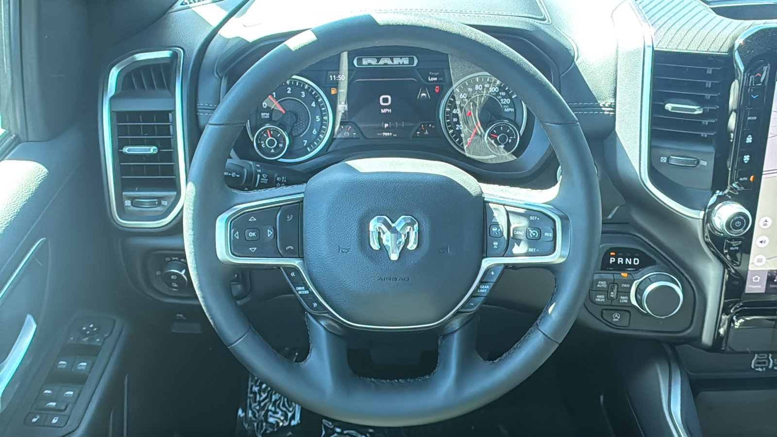 Used 2025 RAM 1500 Big Horn AWD/4WD image 20