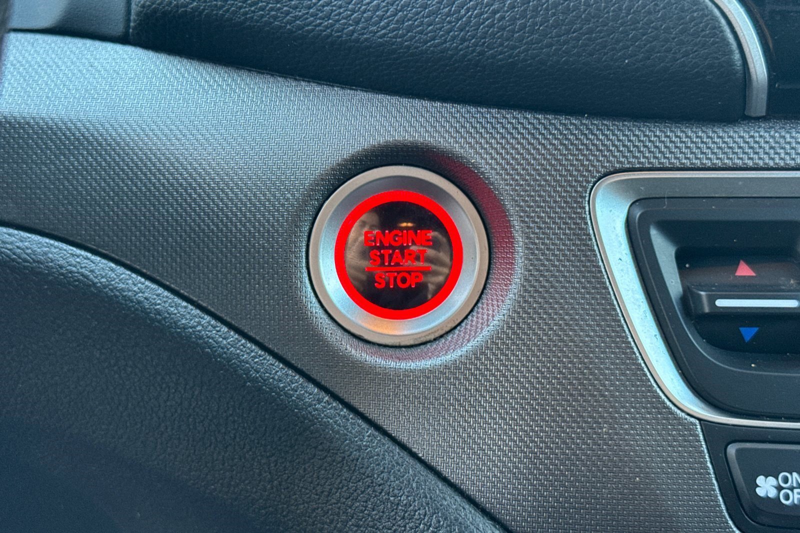 Used 2023 Honda Ridgeline Sport image 32