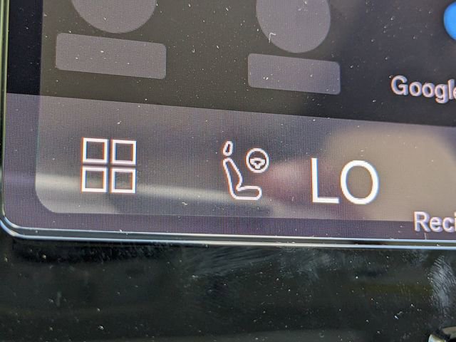 New 2026 Volvo XC40 B5 Ultra w/ Climate Package image 26