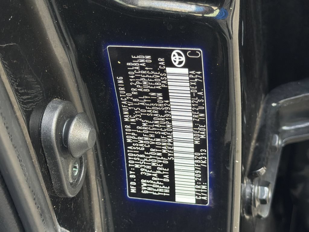 Used 2021 Toyota Corolla LE FWD image 32