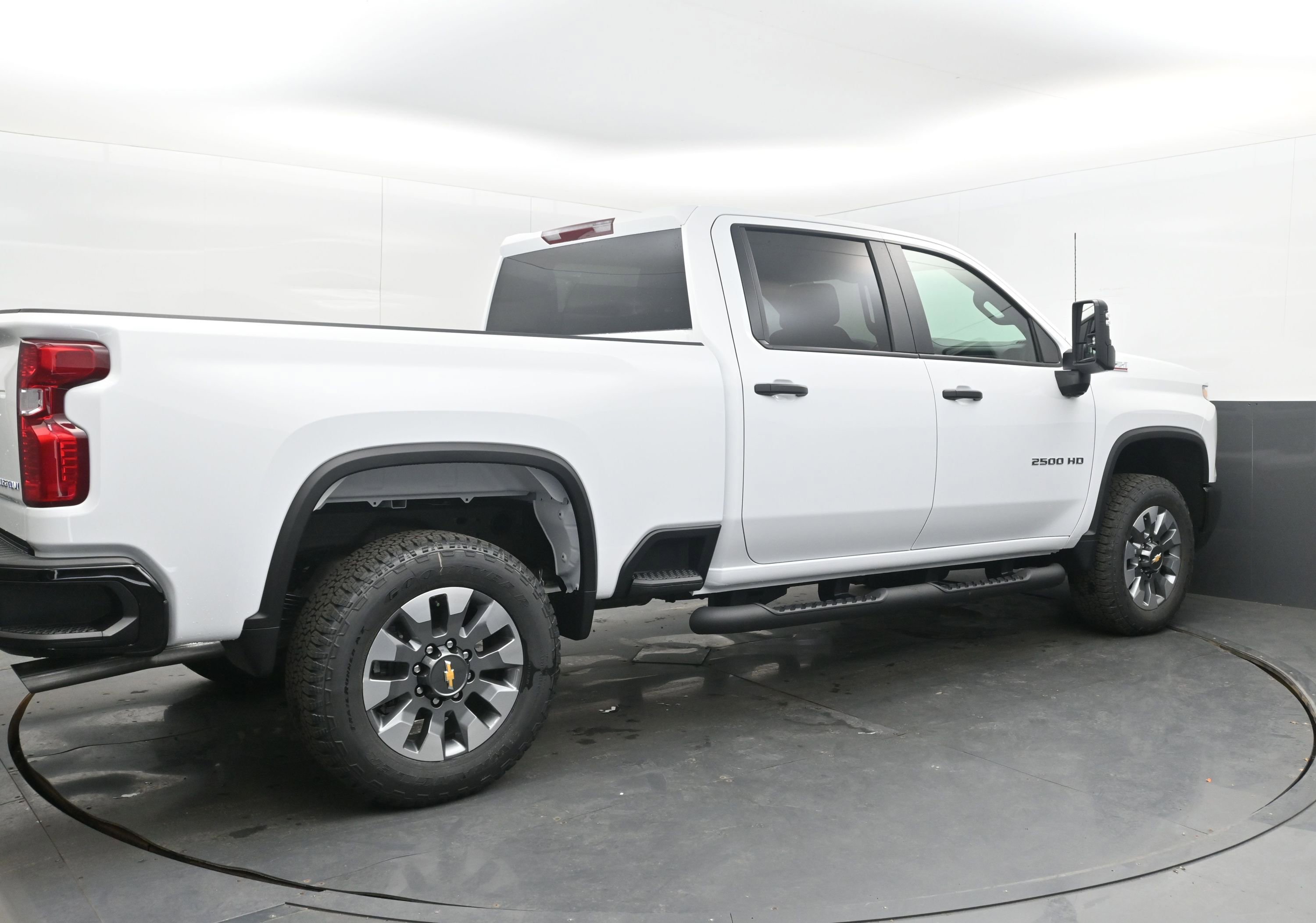 New 2026 Chevrolet Silverado 2500 Custom image 9