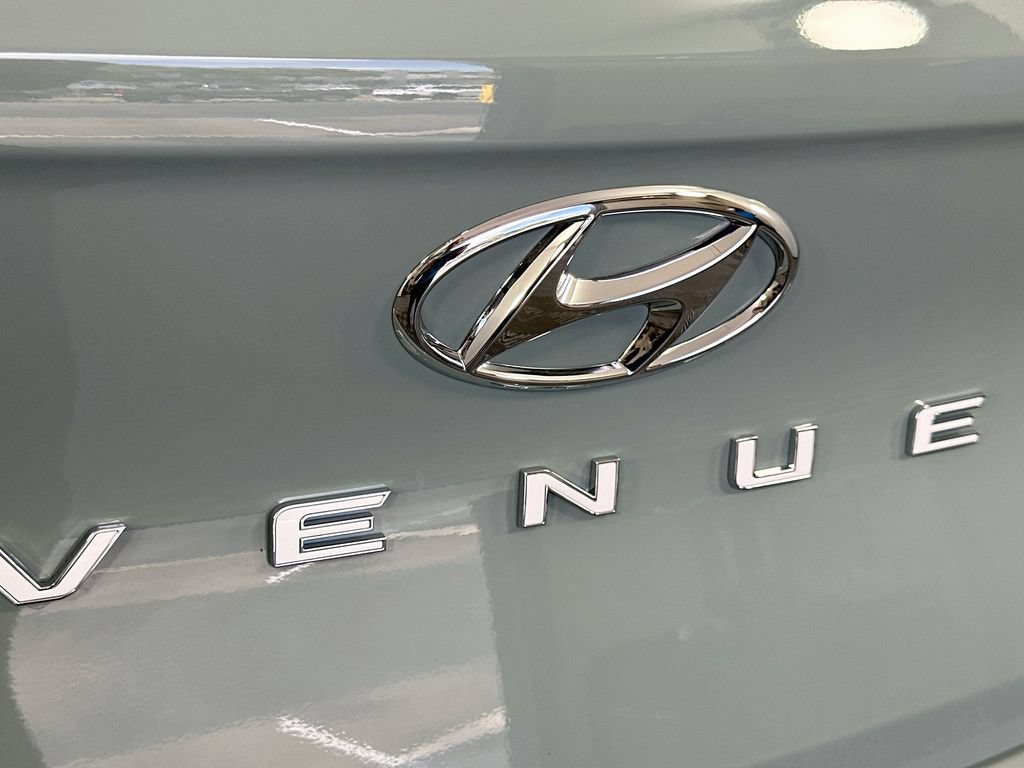 New 2026 Hyundai Venue SEL FWD image 20