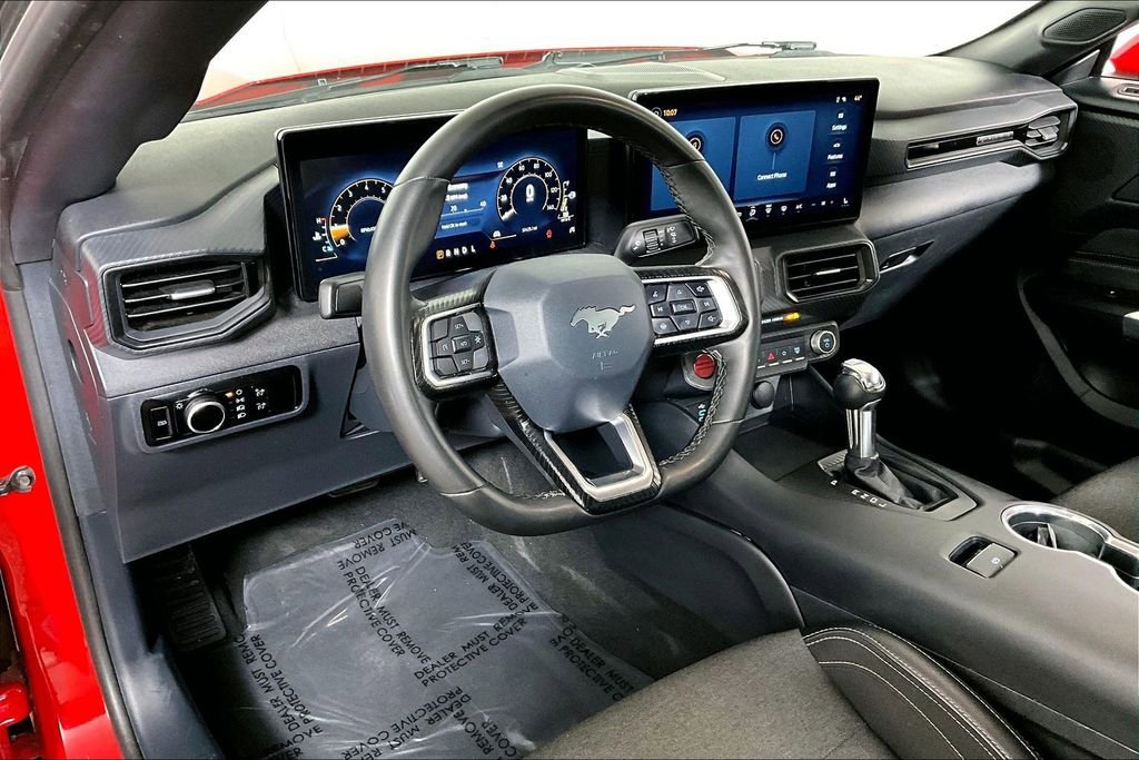Used 2024 Ford Mustang Coupe image 13