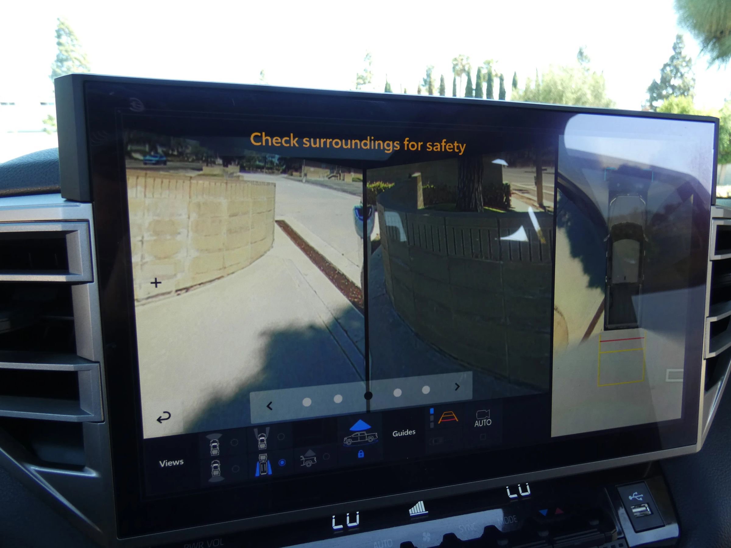 Used 2025 Toyota Tundra Limited image 72