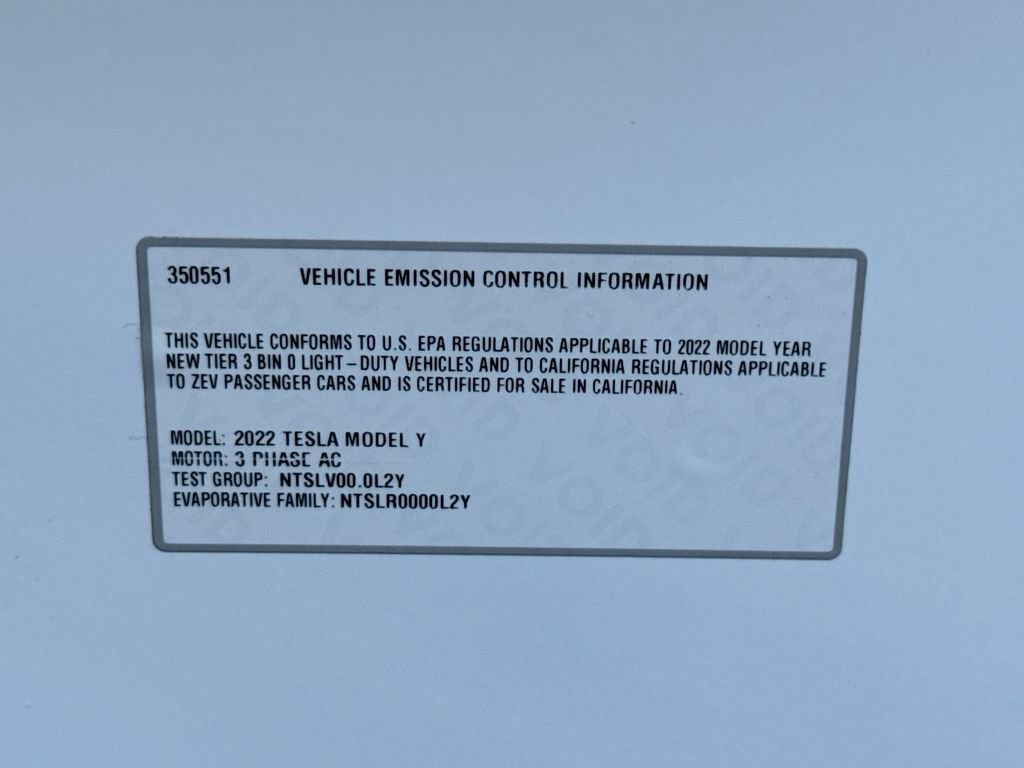 Used 2022 Tesla Model Y Long Range AWD/4WD image 10