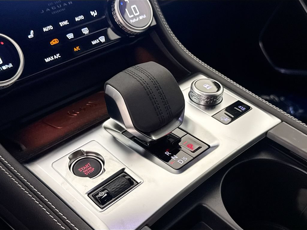 New 2026 Jaguar F-PACE R-Dynamic S AWD/4WD image 17