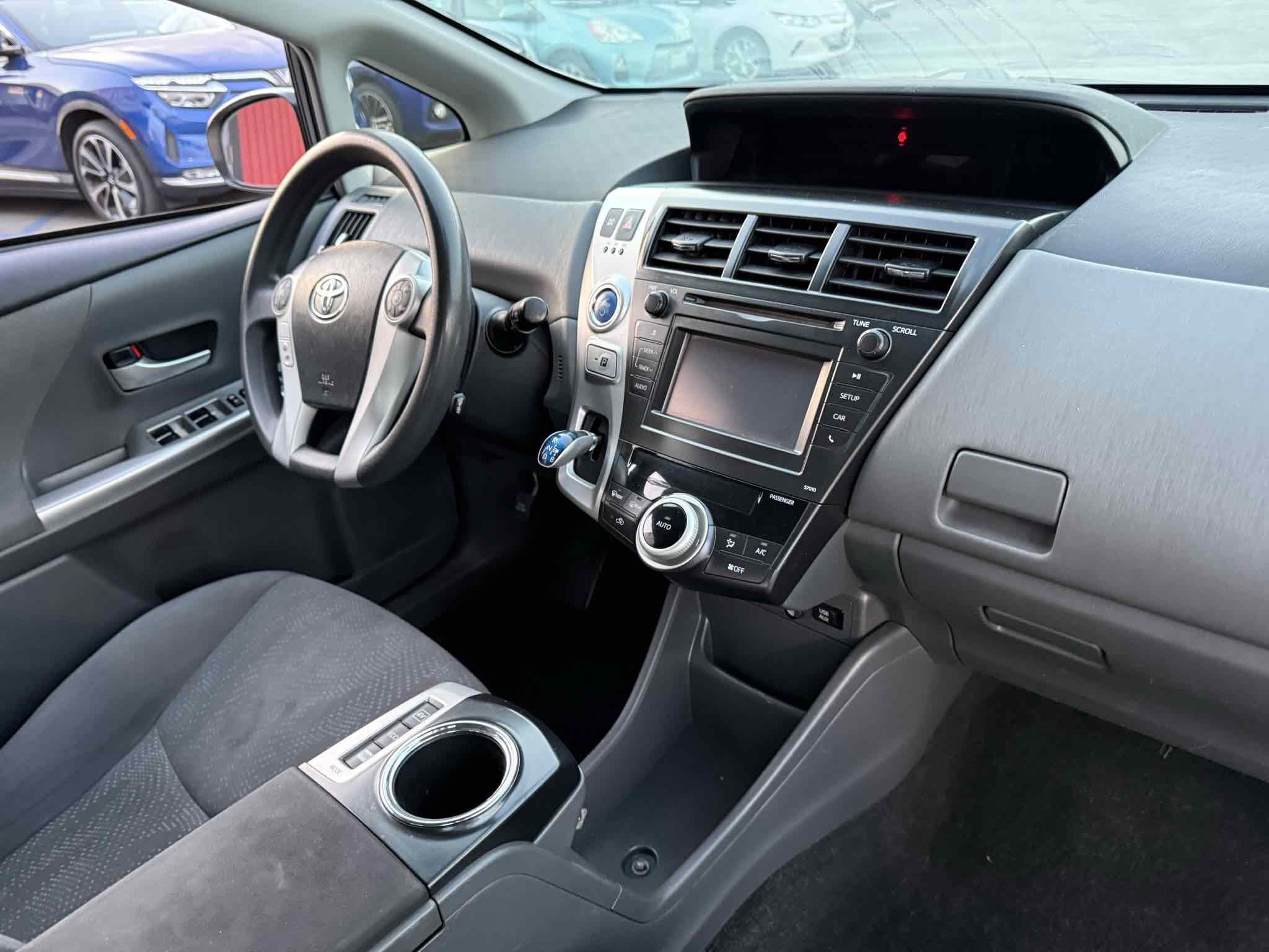 Used 2014 Toyota Prius V Two FWD image 28