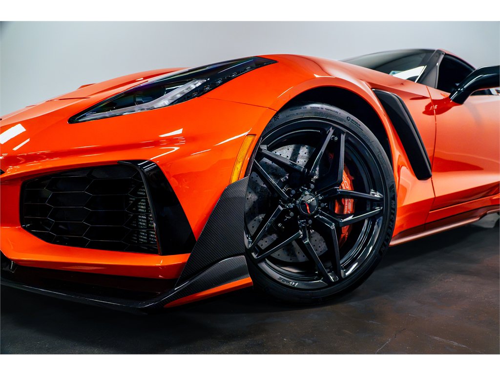 Used 2019 Chevrolet Corvette ZR1 RWD image 9