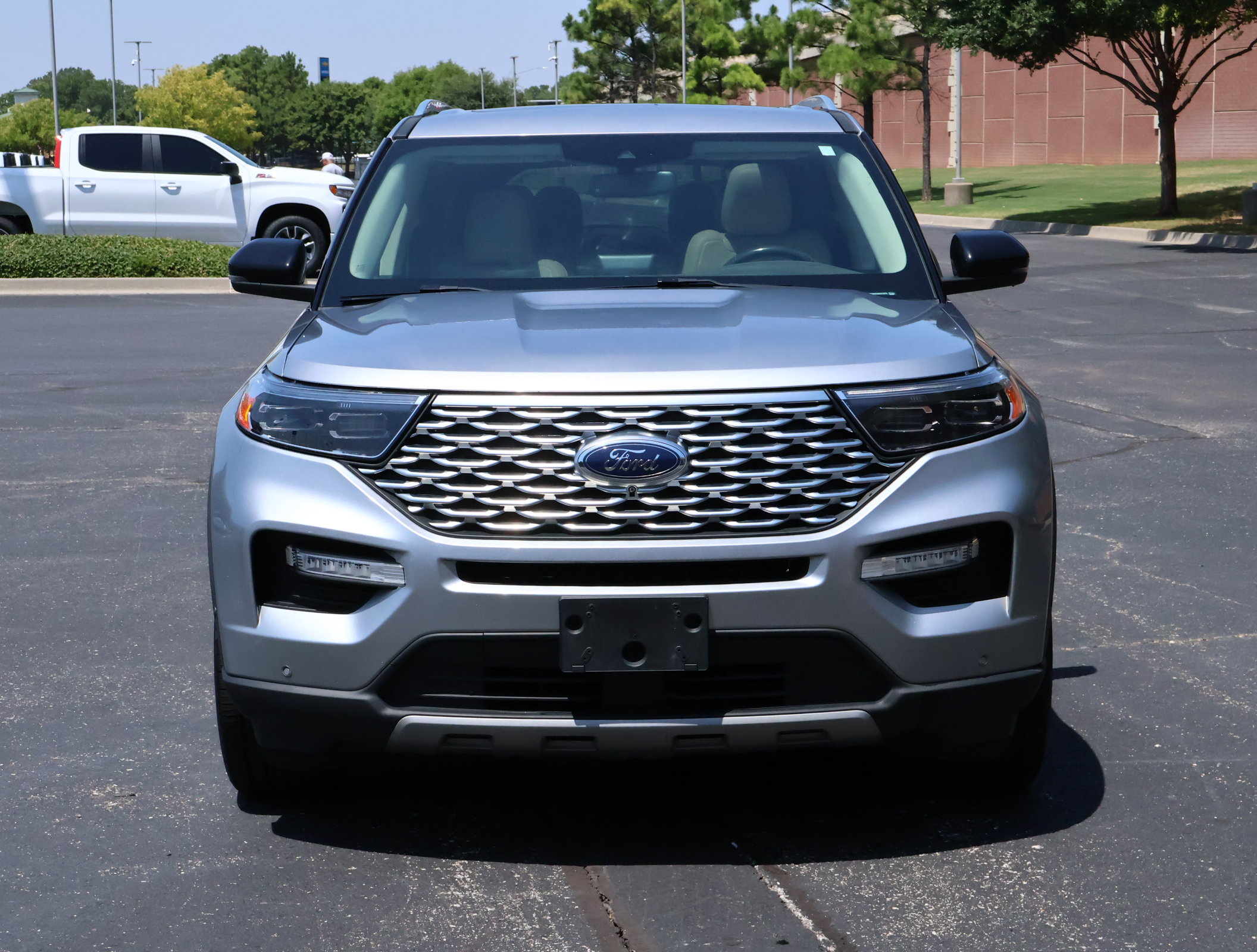 Used 2021 Ford Explorer Platinum w/ Equipment Group 601A AWD/4WD image 34