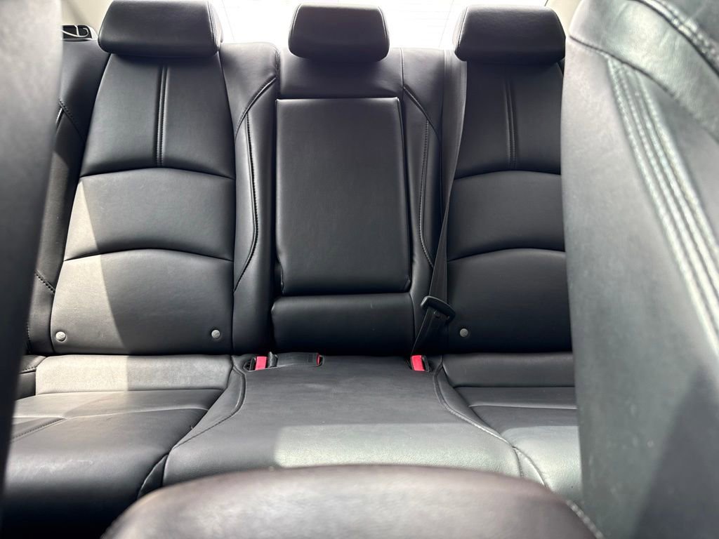 Used 2017 MAZDA MAZDA3 Touring w/ Popular Equipment Package FWD image 23