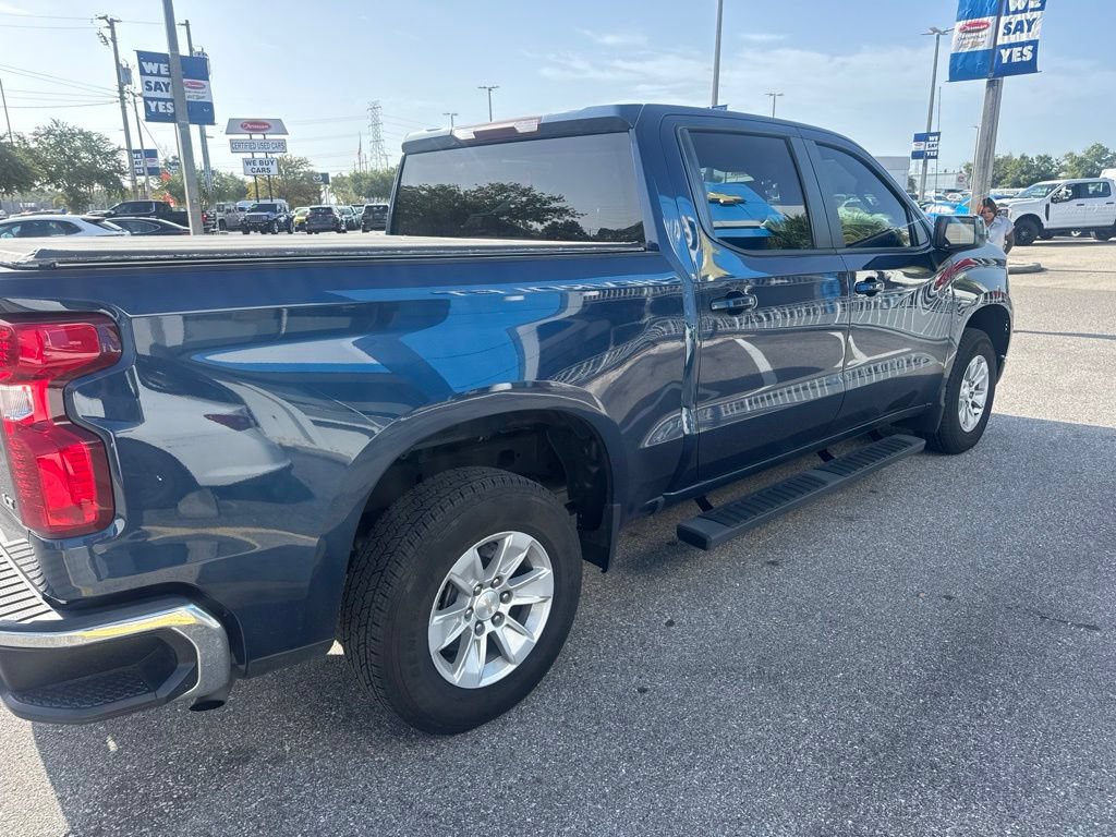 Used 2023 Chevrolet Silverado 1500 LT RWD image 5