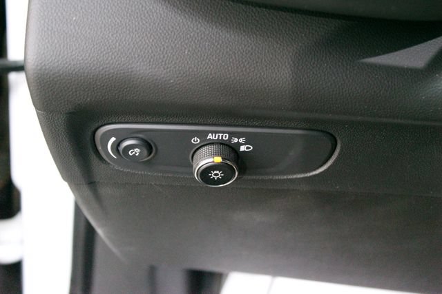 Used 2022 Buick Envision Preferred FWD image 16