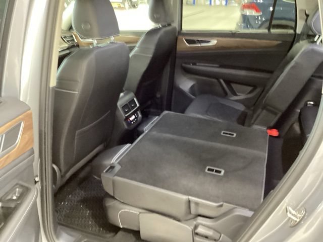 Certified 2026 Volkswagen Atlas SE AWD/4WD image 10