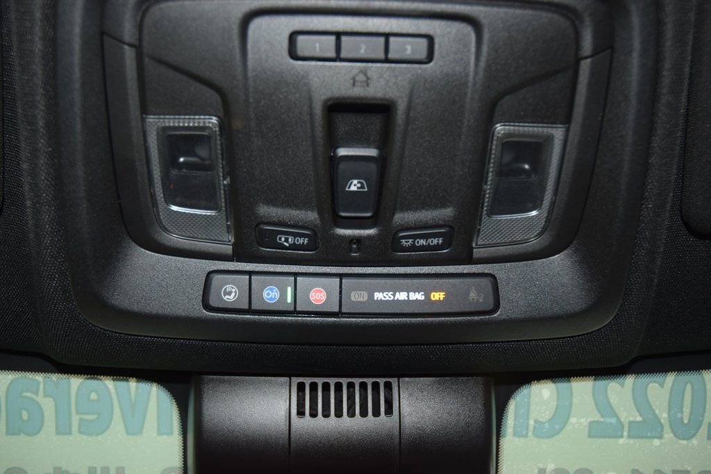 Used 2022 Chevrolet Silverado 1500 High Country image 44